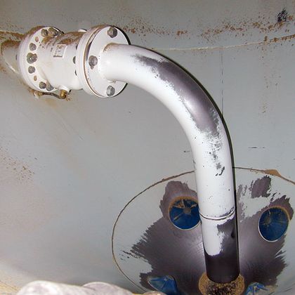 Válvulas de manguito de AKO en el interior de un silo